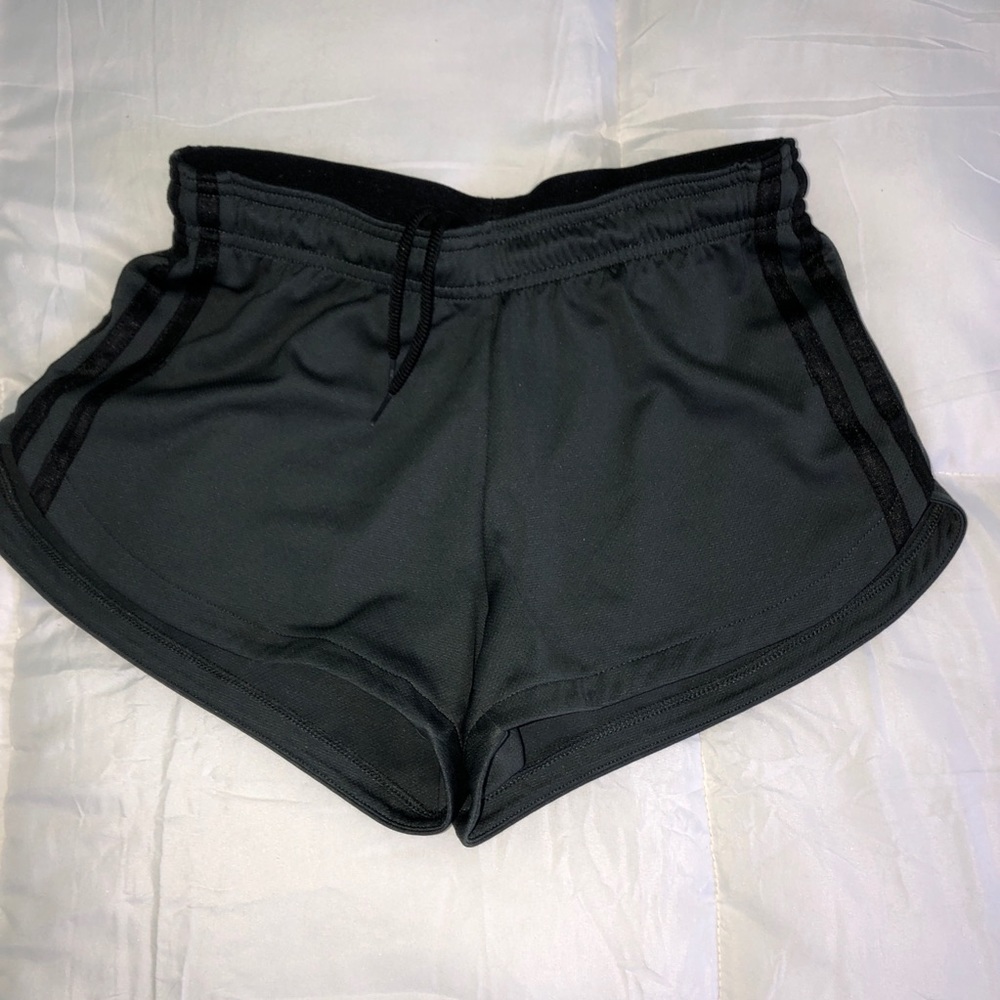 Adidas athletic shorts - Picture 2 of 4